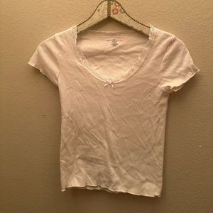 Brandy Melville lace lining tee
